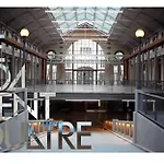 Loft Character With A View Of Court